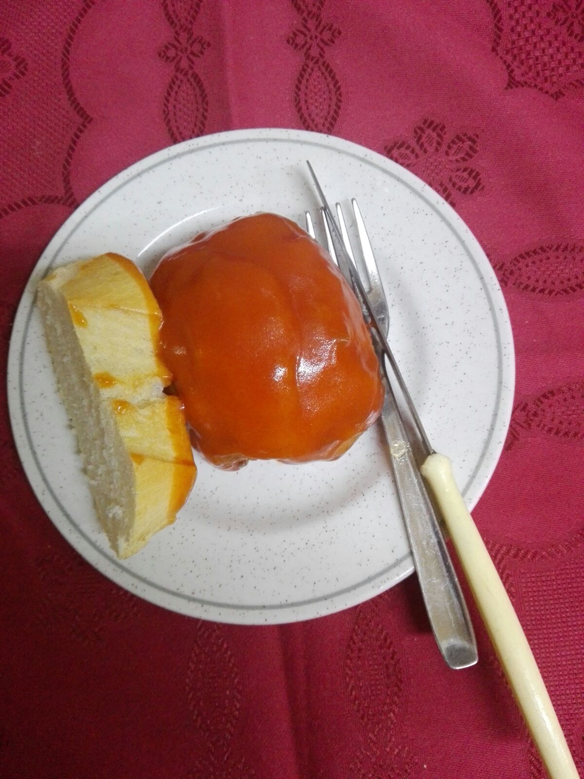 Tomate relleno